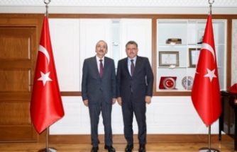 Başkan Çelenk başkan Genç’i ziyaret etti