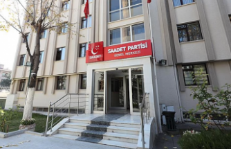 SAADET PARTİSİ ZİRVEYİ KİMSEYE BIRAKMIYOR!