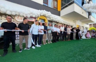 Akçaabat yeni bir çocuk etkinlik ve oyun evine kavuştu. Ebrar Çocuk Akademisi Söğütlü Mahallesi'nde hizmete açıldı.