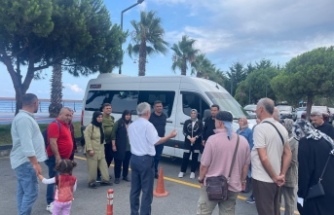Antalya’dan Geldiler, Tarihi Ortamahalle’ye Hayran Kaldılar
