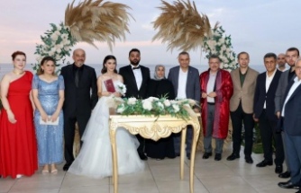 Bağcı ve Özer Ailelerinin Mutlu Günü