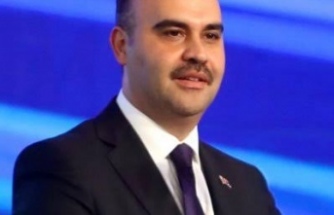 Bakan Kacır, olmayan yatırımdan 13 milyon istihdamdan bahsetti