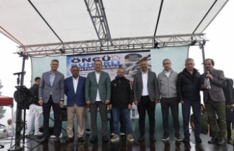Başkan Ekim, Kayabaşı Karaabdal Yaylası’nda Gelenek Coşkusuna Ortak Oldu