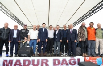 BAŞKAN GENÇ’TEN MADUR DAĞI’NDA 14 KİLOMETRELİK ASFALT MÜJDESİ