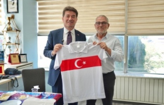 BAŞKAN KAYA, TÜFAD TRABZON ŞUBESİ’Nİ ZİYARET ETTİ