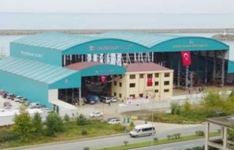 Sürmene‘de trafik kazası 1 kişi yaralı.