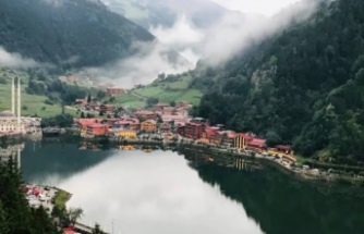 Uzungöl'de turistler mahsur kaldı