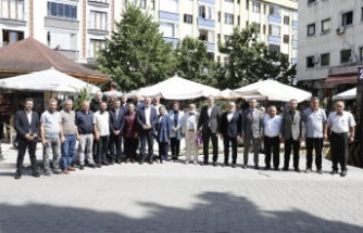 AKÇAABAT’TA ESNAF VE VATANDAŞLA GÖNÜL GÖNÜLE