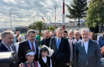 Bakan Tekin ve Başkan Alpakuş trabzon’da.