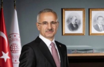 Bakan Uraloğlu mavi vatanı suya indirdik.
