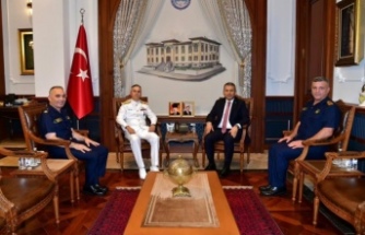 Denizciler Vali Şahin’i ziyaret ettiler.