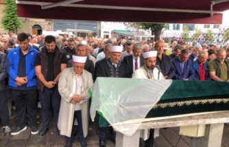 Devlet Töreni gibi cenaze Töreni.