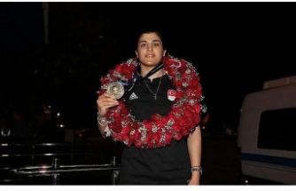 ERDOĞAN'DAN TEBRİK MESAJI