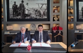 İlk imzayı attılar