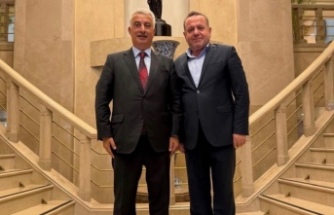 Milletvekili Koç işadamı usta’ya hayırlı olsun dedi.