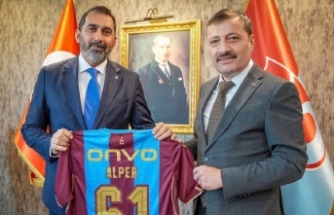 MHP Trabzon İl Başkanlığı’ndan kulübümüze ziyaret