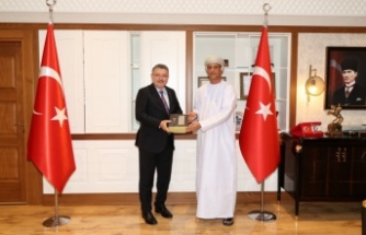 BAŞKAN GENÇ, UMMAN HEYETİNİ AĞIRLADI