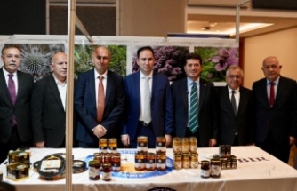 BAŞKAN KAYA, ARICILIK FUARININ AÇILIŞINA KATILDI