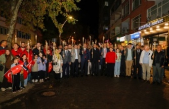 AKÇAABAT’TA CUMHURİYET COŞKUSU SOKAKLARA TAŞTI
