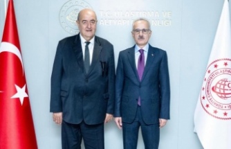 Bakan Uraloğlu ''Ülkenin Her Tarafına Hizmet Veriyoruz''