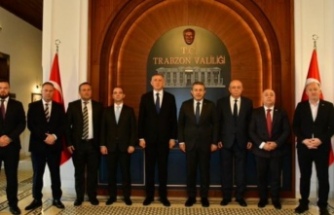 Başbakan Pataradze vali Şahin’i ziyaret etti.