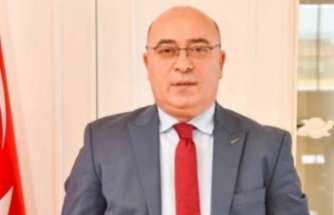 Genel sekreter yardımcısı Selim en üçra köşelere hizmet getiriyoruz.