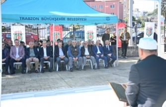 ŞEHİT ASTSUBAY SAMET ÇAKIR KABRİ BAŞINDA ANILDI