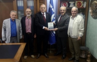 Ticaret Lisesi heyetinden Başkan Kara’ya ziyaret