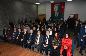 HÜSEYİN KAZAZ KÜLTÜR MERKEZİ “MUHACİRLİK” OYUNU İLE AÇILDI