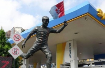 Benzinde indirim var