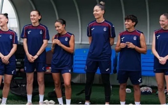 TS kadın futbol takımı hazirliklarini sürdürüyor