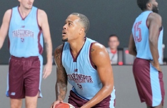 Esenler Erokspor 77-75 Trabzonspor