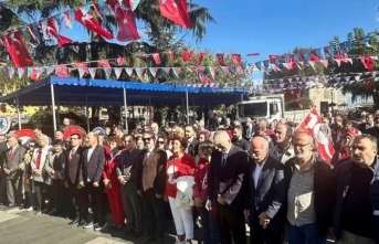 Eğitim -iş Atatürk alanında.