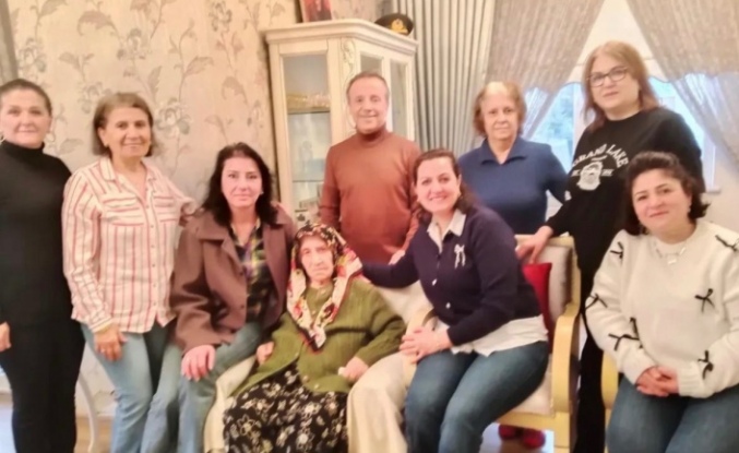 CHP kapı,kapı dolaşıyor.