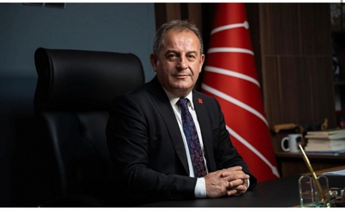 Başkan bak başkan mumcu’ya yüklendi.