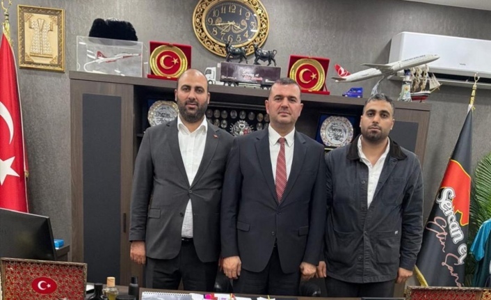 Başkan Sivrikaya Araklı’da