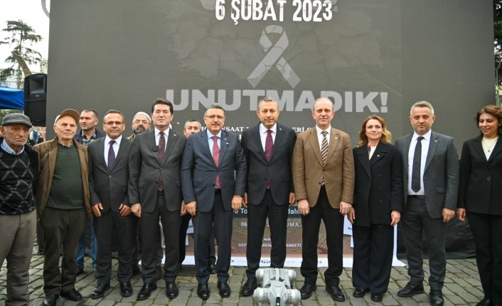 DEPREMDE CAN VEREN VATANDAŞLAR TRABZON'DA ANILDI