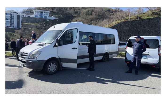 Sebat Gençlik Spor taraftarını taşıyan minibüs kaza yaptı