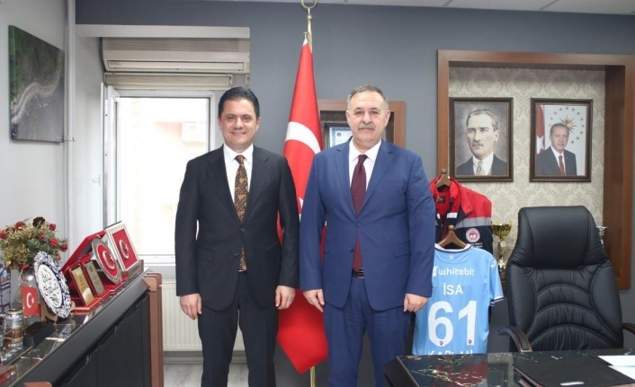 Dr. Hisoğlu İl Müdürü Kaplan’ı ziyaret etti
