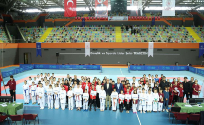 Karatenin yıldızları Trabzon'da buluştu