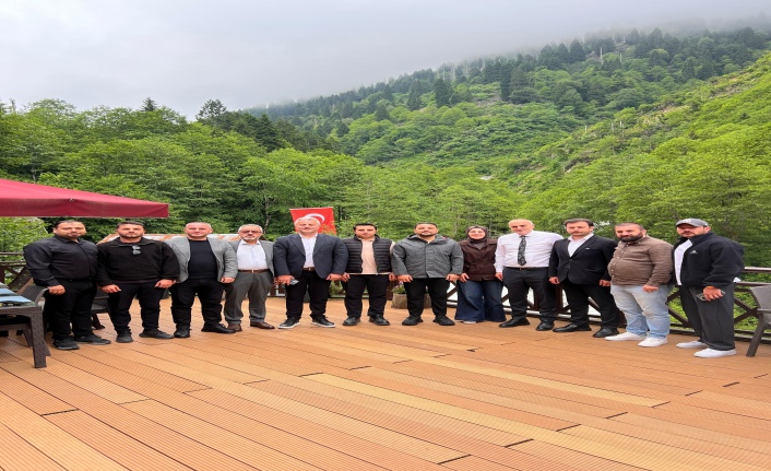 *Uzungöl Kış Festivali Heyeti, 2027 Festivali Kapsamındaki İş Birliği Görüşmeleri İçin Rize’ye Gitti*