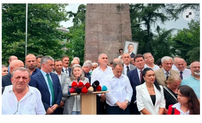 CHP’den Toplu İstifa