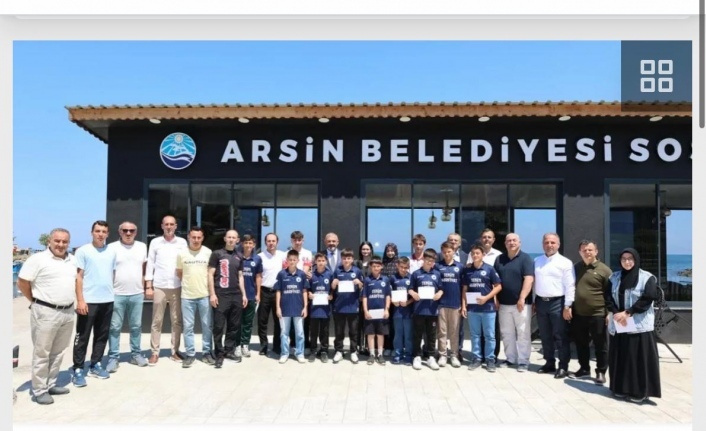 Göğsümüzü Kabarttılar