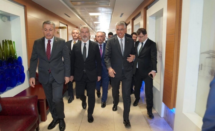 Sağlık Bakanı Prof. Dr. Memişoğlu Tabzon’da