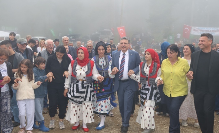 “7 BİN 100 METRELİK YOLU YATIRIM PROGRAMINA ALIYORUZ”