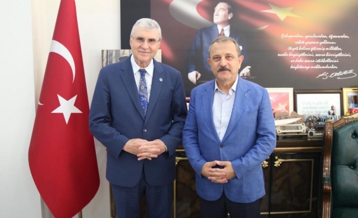 Eski Başkan Yüce, Başkan Koçal’ı ziyaret etti