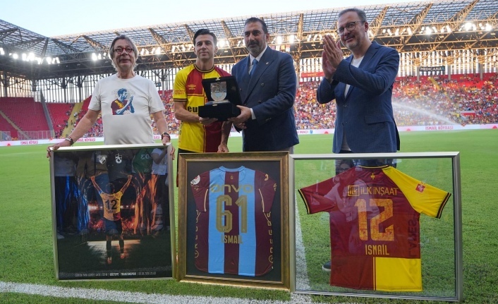 İsmail Köybaşı’ya teşekkür plaketi