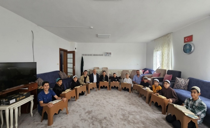 MARDİN'Lİ HAFIZ ÖĞRENCİLERDEN VEFA