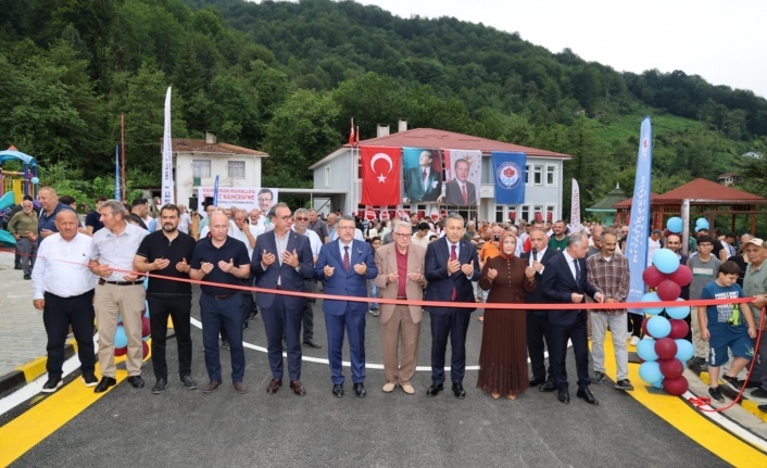 Sürmene Kahraman Mahallesi’ne Millet Bahçesi kazandırıldı