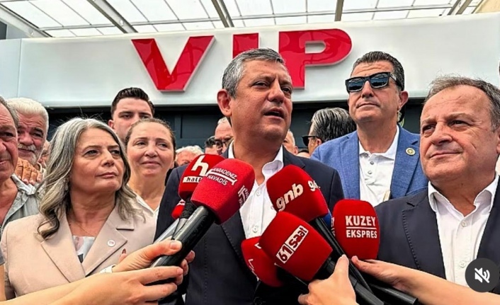''YENİ PARTİYİ İKTİDAR OLSUN DİYE KURDUK''